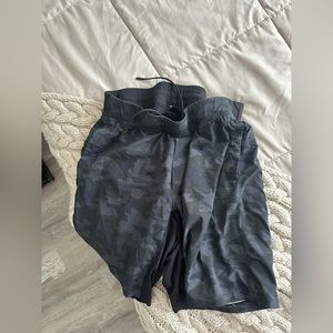 Men’s Lululemon shorts